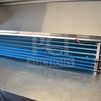 Brand new Avantco 17816485HC evaporator coil for A-49R-HC and A-49R-G-HC models, minor scratches and dents.