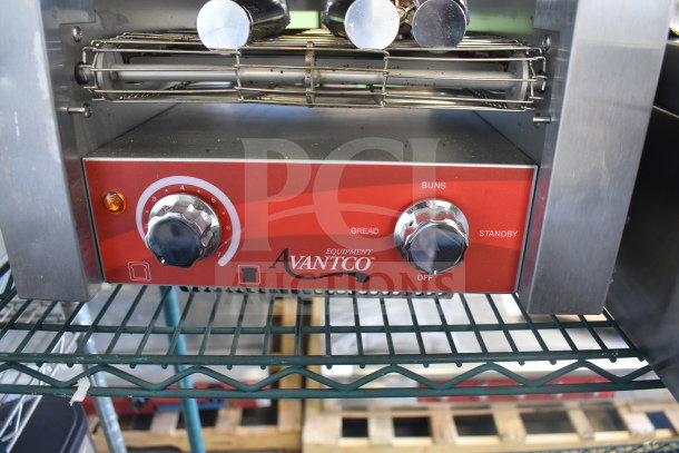 Brand new Avantco 184T140 commercial 10" conveyor toaster, 3" opening, 300 slices/hour, 120V, scratch and dent.