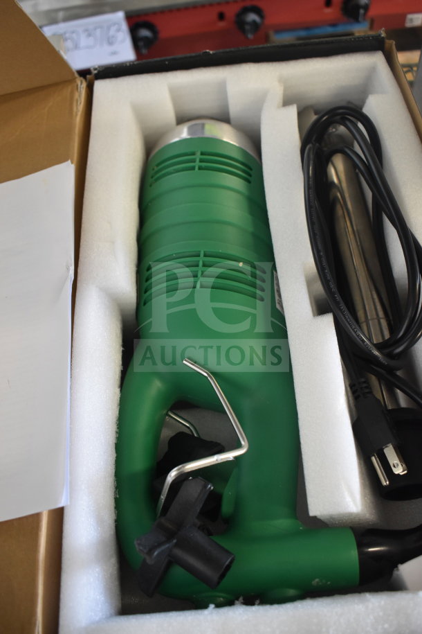 Brand new AvaMix 928IBHD14 14" heavy-duty immersion blender, 1 1/4 hp, 115V. Packaged in original foam.