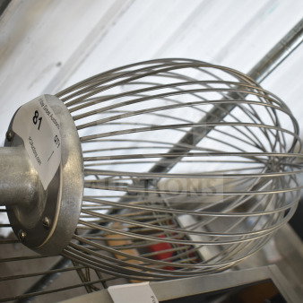 Brand new ITW 60D Hobart 00-295154 60 Qt D wire whip, stainless steel, slight cosmetic scratches, auction tag visible.