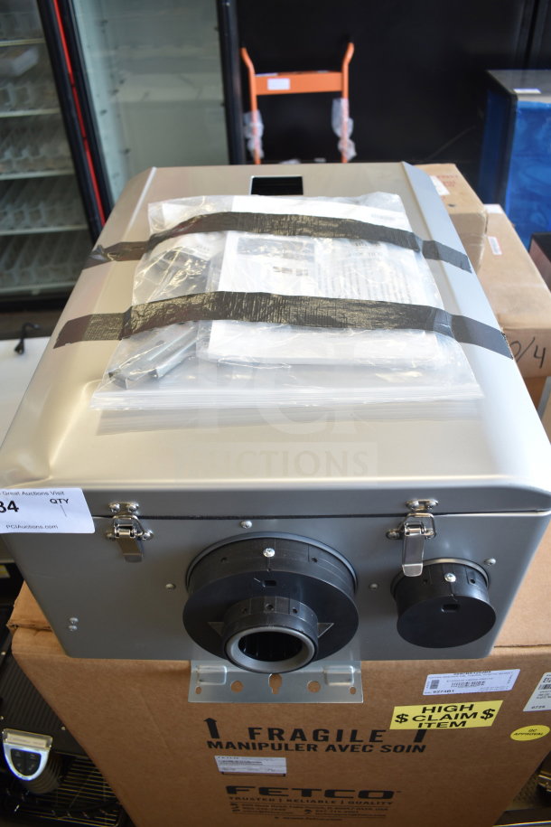 BRAND NEW Rinnai RXP199iN water heater, 199,000 BTU, 11.0 GPM, wall-mounted, recirculation pump, minor scratches.