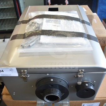 BRAND NEW Rinnai RXP199iN water heater, 199,000 BTU, 11.0 GPM, wall-mounted, recirculation pump, minor scratches.
