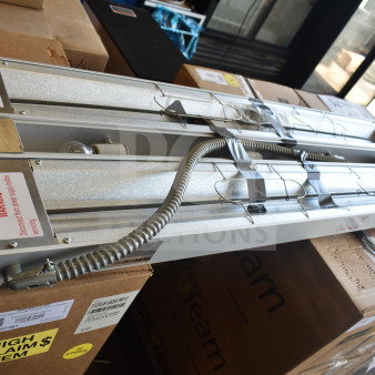Brand new ServIt 423SW54TLHDBLA 54" lighted double strip warmer with dual toggle controls, 120V, 1 phase, slight blemishes.