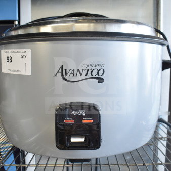 BRAND NEW Avantco 177RCB124 Electric Rice Cooker, 124 Cup, 240V, 1 Phase, scratch and dent, removable lid, on metal shelf.