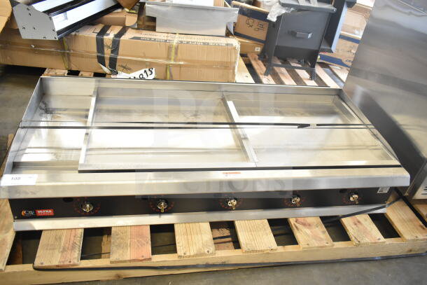 BRAND NEW 2025 Cooking Performance Group GTU-CPG-60-N 60" Chrome Natural Gas Griddle, 5 burners, 150,000 BTU, minor scratches.