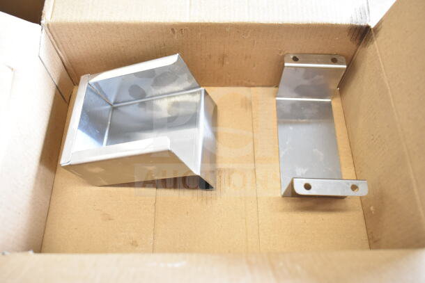 Brand new ServIt 423FFDS17 stainless steel fry dump holding station, scratch and dent, 17", 120V, in box.
