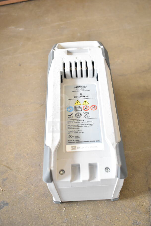 BRAND NEW ProTeam GoFit 6 Qt. Cordless Backpack Vacuum, scratch and dent, with ProBlade Kit. Labels indicate lithium-ion battery.