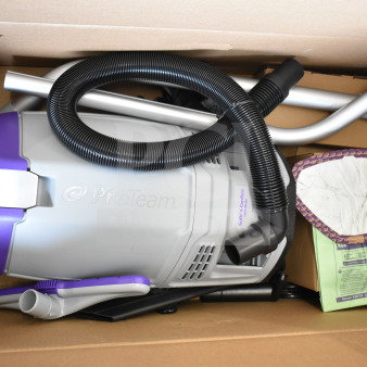 BRAND NEW SCRATCH AND DENT! ProTeam GoFit® 6 107786 8.0 Ah 6 Qt. Cordless Backpack Vacuum with 107100 Xover Multi-Surface Telescoping Wand Kit