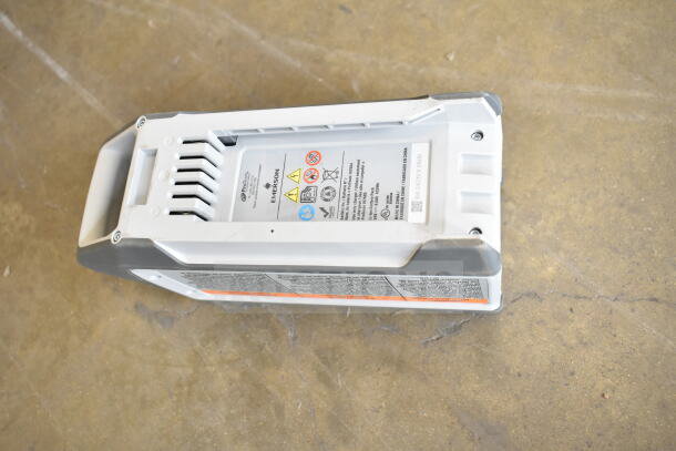 BRAND NEW ProTeam GoFit® 6 Qt. Cordless Backpack Vacuum 107786, with visible labels, 8.0 Ah battery. Minor scratches.
