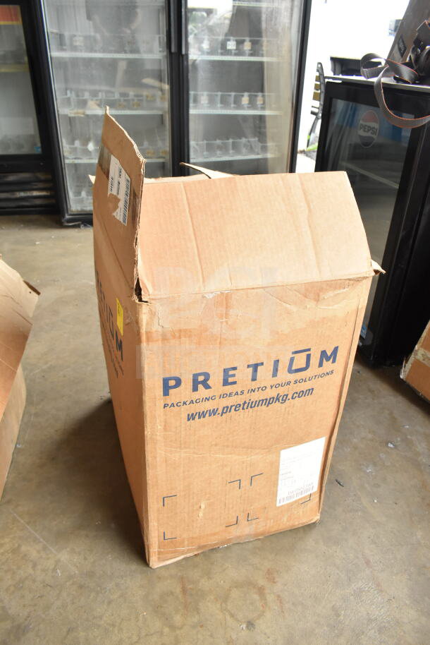 Brand new Zummo Z1-NGP Orange Juicer in original packaging, minor box damage, model processes 6 fruits/min, 110-120V.