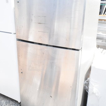 2017 Whirlpool WRT511SZDM00 reach-in cooler with freezer, stainless steel, 115V, 1 phase, minor wear.