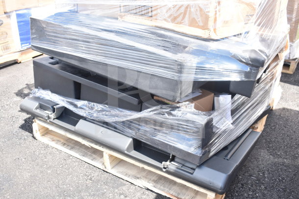 15 brand new scratch and dent items on pallet, wrapped in plastic. Includes drink cups. Auction lot JUN26-64.