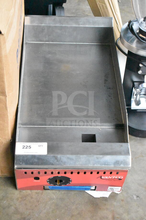 Avantco Chef Series CAG-15-TG 15" Countertop Gas Griddle, 35,000 BTU, stainless, new scratch and dent condition, model 177CAG15TG.