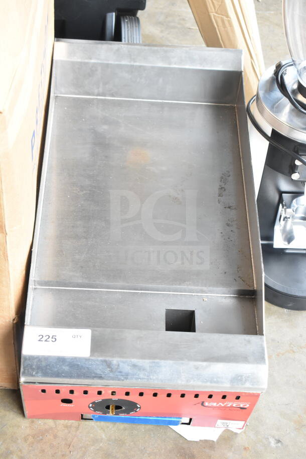 Brand new Avantco Chef Series CAG-15-TG 15" countertop natural gas griddle, thermostatic controls, 35,000 BTU, minor scratches.