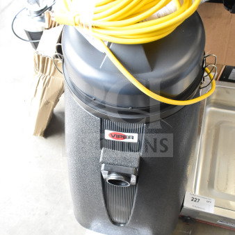 Brand new Viper SN18WD Shovelnose 18-gallon wet/dry vacuum with squeegee, tool kit, yellow power cord. 120V, 1 phase.
