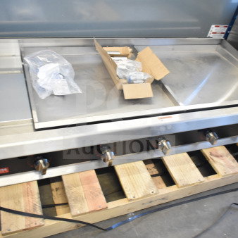 BRAND NEW 2025 CPG GTU-CPG-60-N 60" Chrome Plated Natural Gas 5-Burner Griddle, 150,000 BTU, minor scratches.