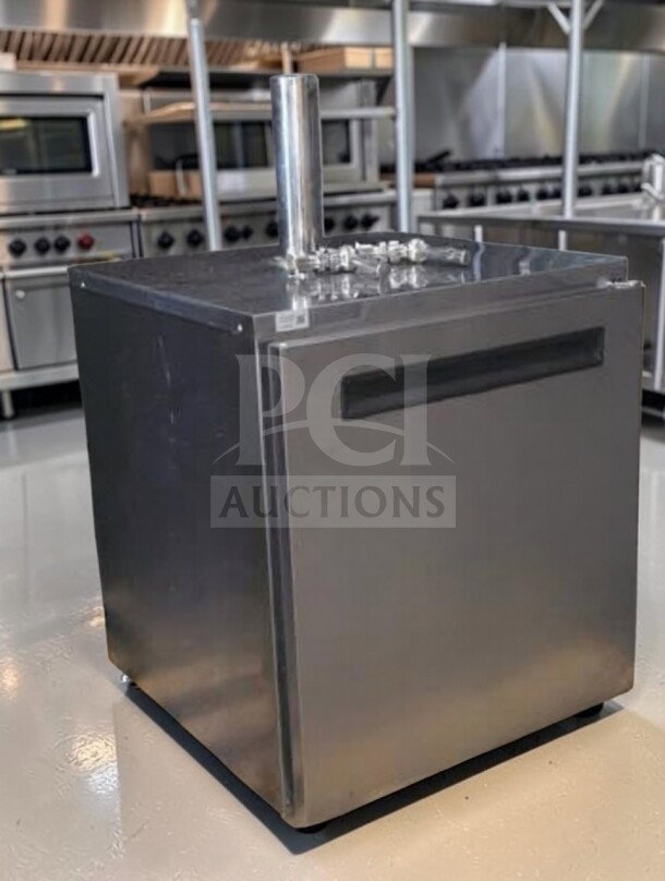 Remarkable condition Multiplex ND21TS59 N2Mobile™ nitrogen dispenser, 3 gal keg capacity, 1 column, 2 taps, fully tested.