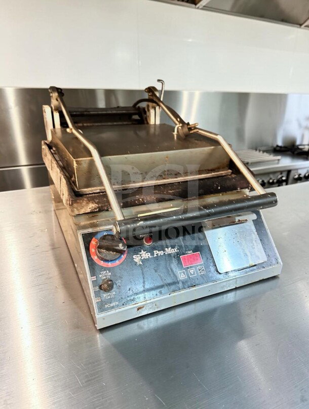 Star Pro-Max 14" two-sided panini grill, commercial sandwich press, superb condition, UL & NSF certified, fully tested.