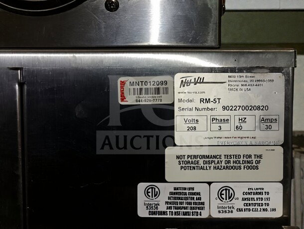 Nu-Vu RM-5T commercial electric oven, exceptional condition, 208V/3 phase, ETL listed, labels show model and voltage details.