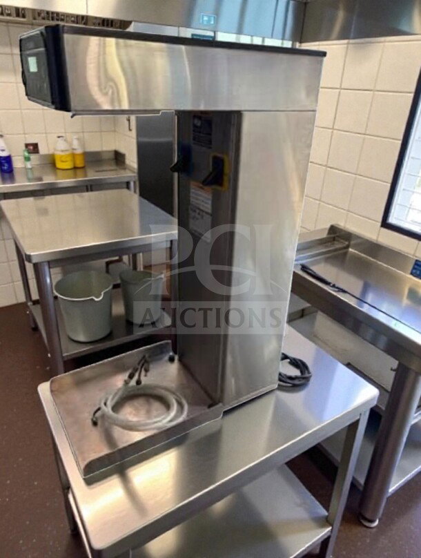 Like-new Bunn 52000.0301 ITB tea brewer, stainless steel, 120V, NSF/UL listed, fully tested, operational, with hoses.