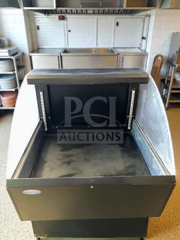 Federal Industries ELPRSS3 BP air curtain merchandiser, black, 35", 7.8 cu. ft., fully operational, UL/NSF listed.