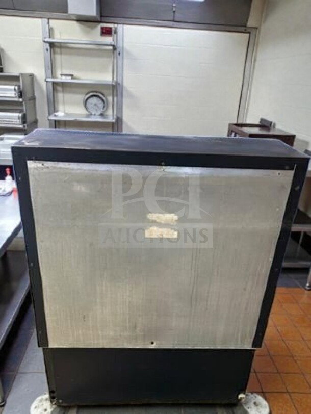 Federal Industries ELPRSS3 BP air curtain merchandiser, 35", black, 7.8 cu. ft., prime condition, UL/NSF listed, fully tested.