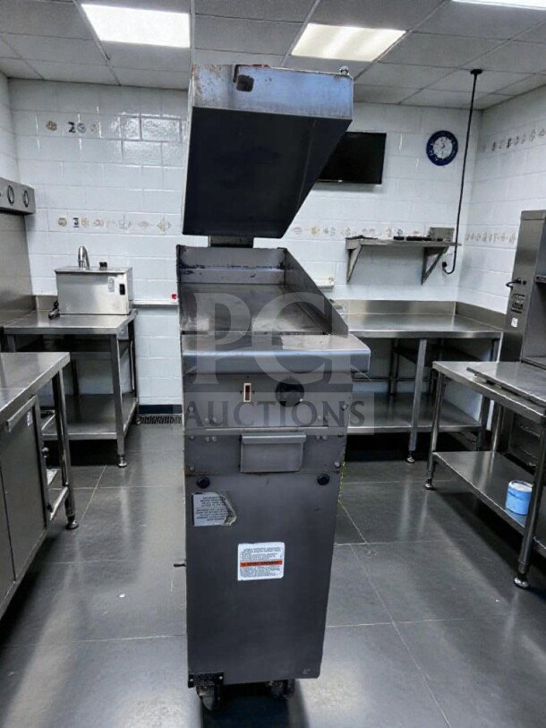 Vulcan EV12-12G208NDLS-S4 electric cooking unit, stainless steel, 208V, 3.4 kW, outstanding condition, fully tested.