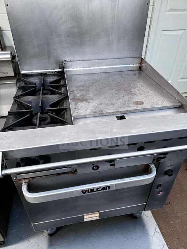Vulcan 36C-2B24GTN gas range with 2 burners, 24" griddle, convection oven, NSF/CSA listed, fully tested, excellent condition.