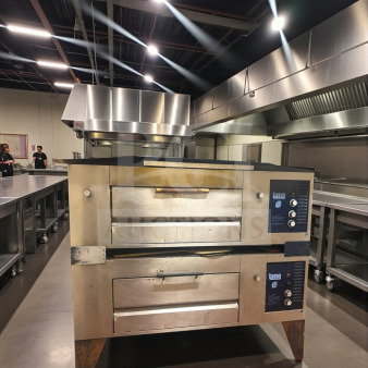Excellent Condition – Lang GPO-2 Style Double Deck Gas Pizza Oven – Stone Hearth Commercial Pizza Deck Oven – Stainless Steel – Natural Gas – Fully Tested & Operational! (LAN-L-OVEN-1046)