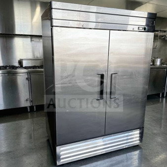 Pristine Genkraft S1200N 2-door commercial stainless steel upright freezer, fully tested, and operational in excellent condition.