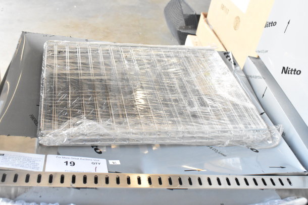 Brand new 2024 KoolMore KM-CTCO-15 countertop convection oven, wrap-covered with 4 racks, 1600W, in scratch and dent condition.