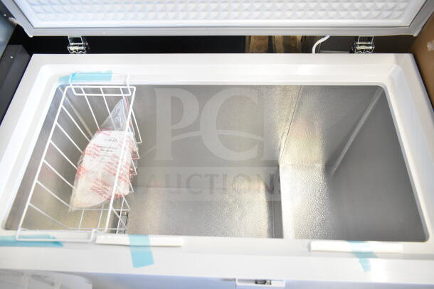 Brand new KoolMore SCF-7C commercial chest freezer, 7 cu ft, with minor scratches. Features wire basket, 115V, 1 phase.