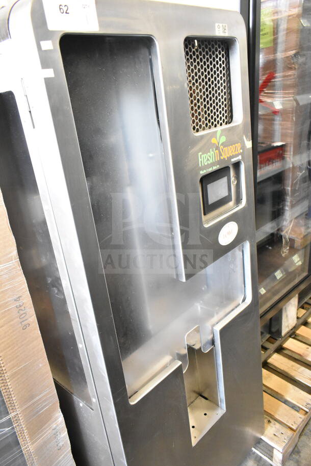 Commercial JBT 2ND-GEN-MFJ-HE Citrus Juicer, floor style with casters. "Fresh N Squeeze" branding. 115V, 1 Phase.