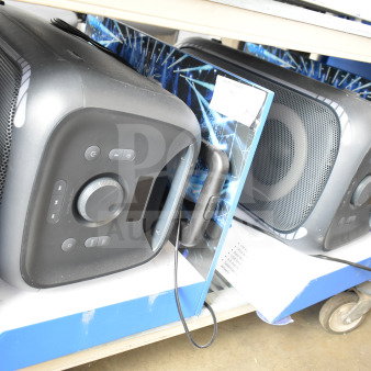 2 store display with large party speakers, featuring control panels and handles. Ideal for high-volume audio.