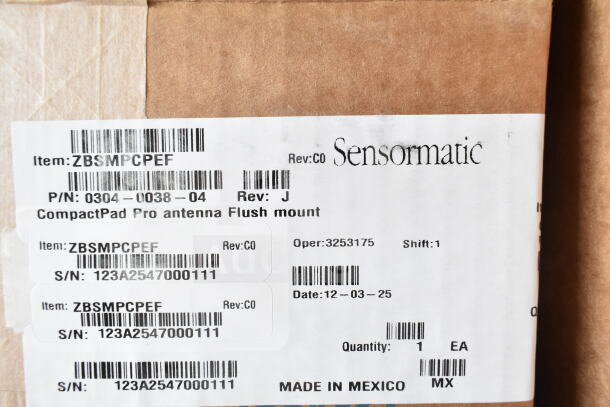 Sensormatic ZBSMPCPEF CompactPad Pro Antenna label showing part number, revision, serial number, made in Mexico.