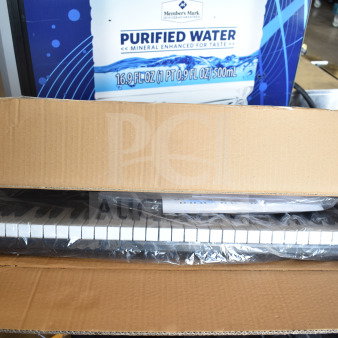 Rock Jam RJ640 61 Key Keyboard in original box, excellent condition, includes packaging materials.