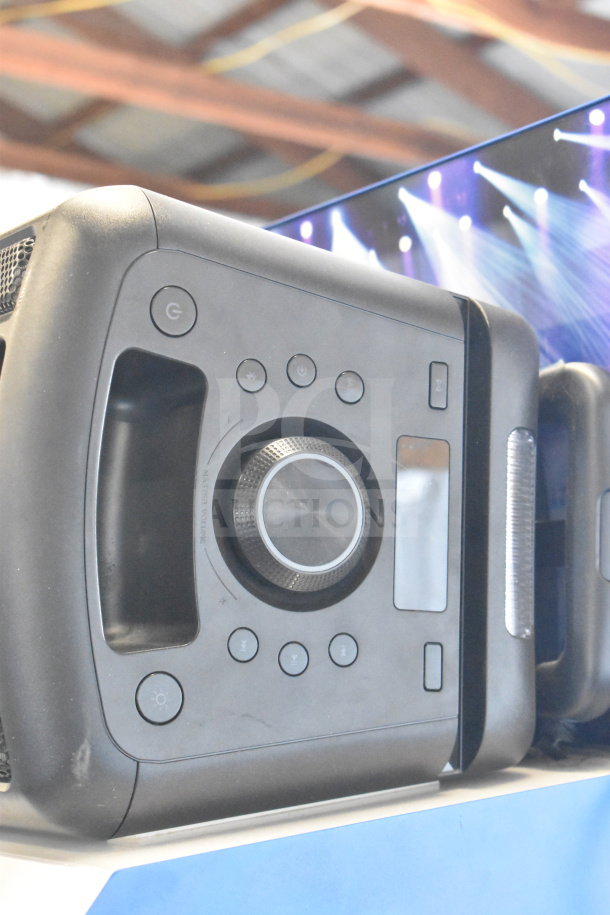 Onn Large Party Speaker, store display model, featuring control panel and volume knob; good condition.