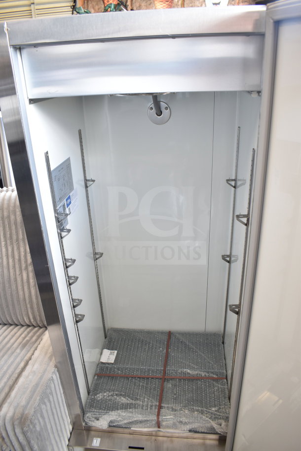 Avantco 178A12RHC commercial single door reach-in cooler, 115V, 1 phase, new condition, adjustable shelves, interior label.