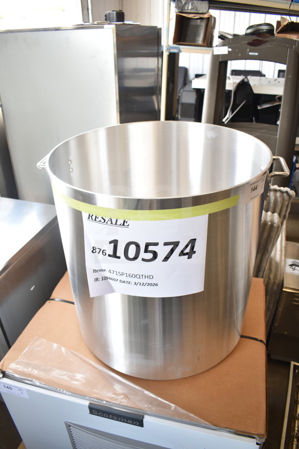 BRAND NEW Choice 471SP160QTHD 160 Qt. Aluminum Stock Pot, heavy weight, minor cosmetic flaws, resale tag visible.