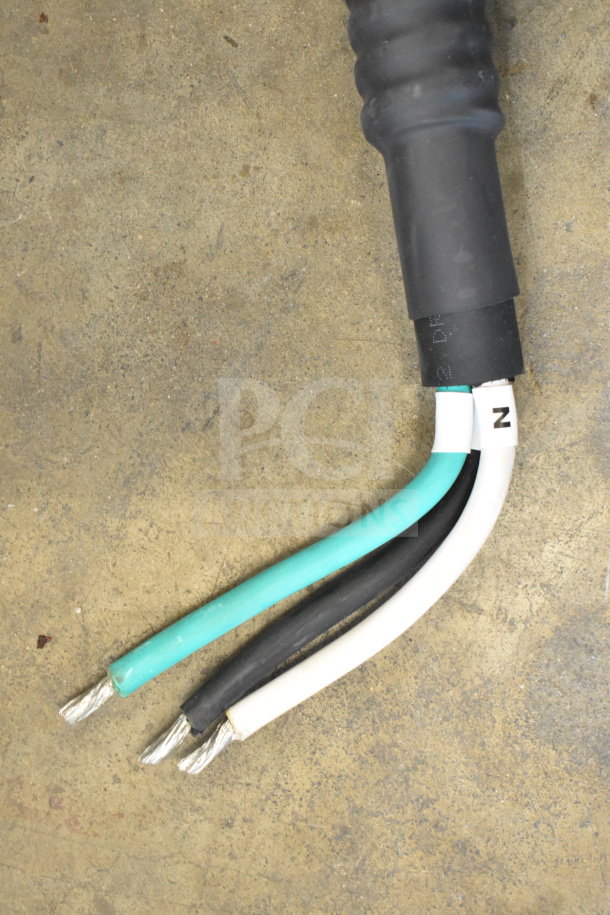 Electrical wiring of Cooking Performance Group 351ICOED countertop impinger electric conveyor oven, 240V, 1 phase, brand new with scratch and dent.