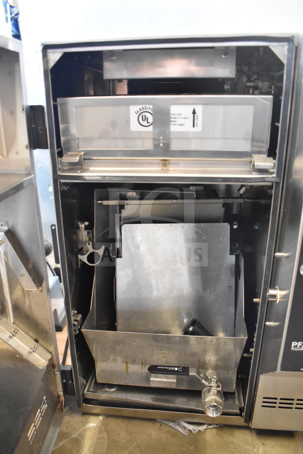 LIKE NEW! 2026 Perfect Fry PFA730 ventless countertop deep fryer, 240V, 1 phase, UL certified, commercial-grade.