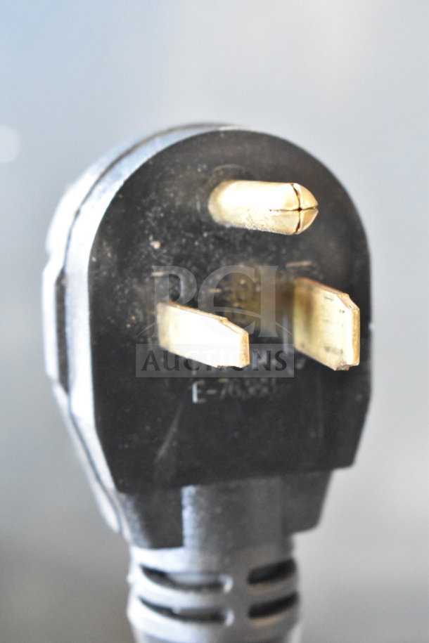 Close-up of the power plug for a Perfect Fry PFA730 commercial ventless deep fryer, 240V, 1 Phase. Appears like new.