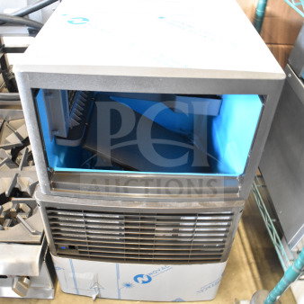 BRAND NEW SCRATCH AND DENT 2026 Manitowoc UDP0065A-161 NEO undercounter ice machine, 31 lb. bin, 62 lb. capacity, 115V.