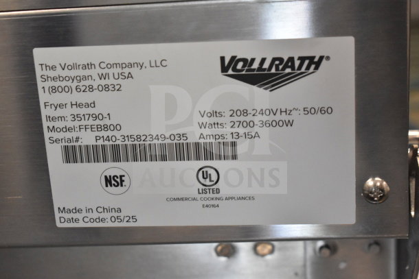 Brand new Vollrath FFA8020 countertop fryer, single bay, 120V, 1 phase. Scratch and dent condition; UL and NSF listed.