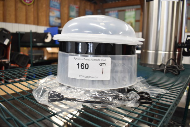 BRAND NEW Aroma AFS-188 5 Quart Food Steamer, 120V, 1 Phase, minor scratches, clear lid, original packaging, auction tag visible.