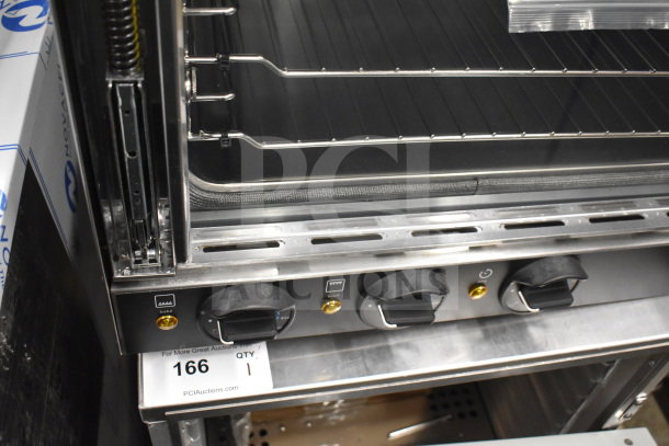 BRAND NEW Vollrath COV-120-HS half-size convection oven, 120V, 1 phase. Scratch and dent; see broken glass.