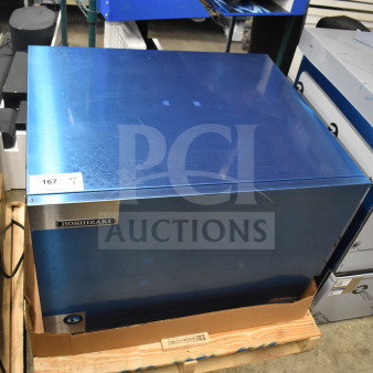 Brand new Hoshizaki KMD-505MWJ crescent cube ice machine, 2025 model, 592 lb capacity, 115 volts, 1 phase. Scratch and dent condition.