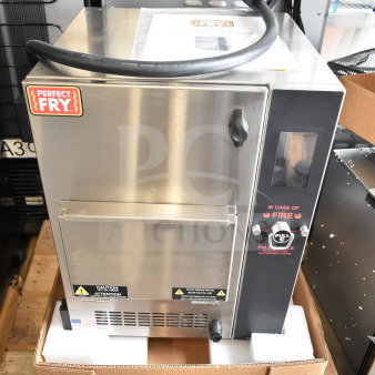 BRAND NEW Perfect Fry PFC730 Semi-Automatic Ventless Deep Fryer, minor scratches, stainless steel, countertop model.