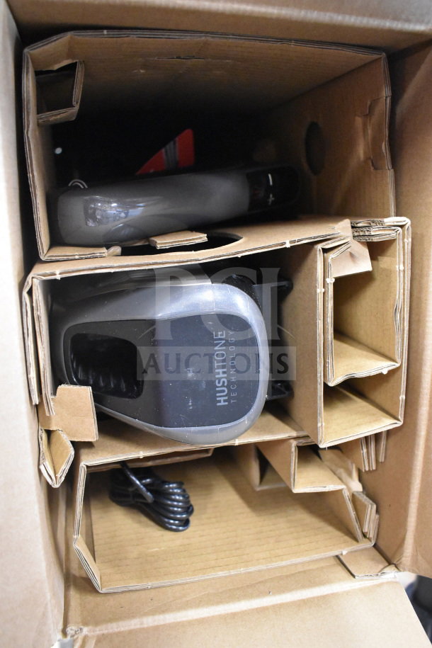 Brand new scratch and dent Hoover ONEPWR Evolve Pet BH53422V cordless vacuum, 4.0 Ah battery, charger included in box.