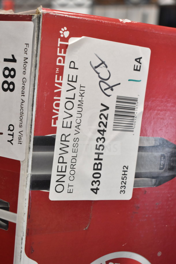 Hoover ONEPWR Evolve Pet BH53422V cordless vacuum, new scratch and dent condition, 4.0 Ah battery, charger included.